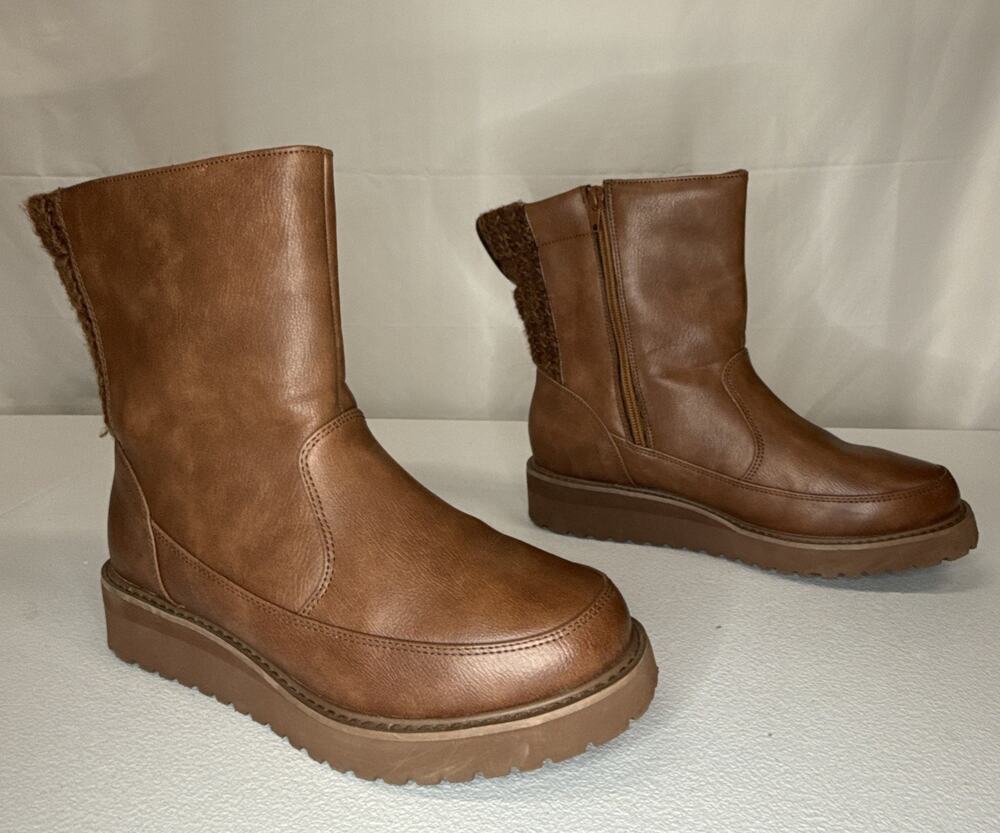 Muk Luks Women's Slope Natalie Boots, Size 8W